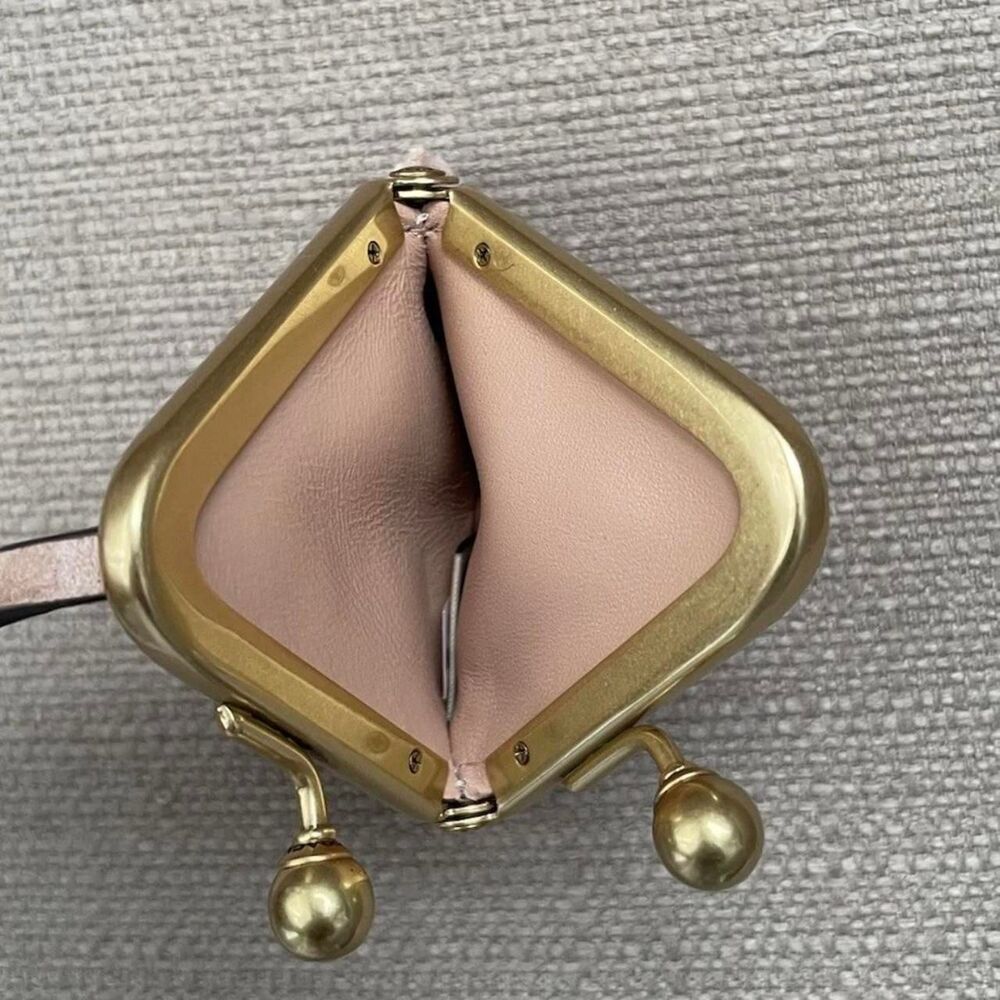 Coach pink nuage Triangle Kisslock pouch - Picture 5 of 5